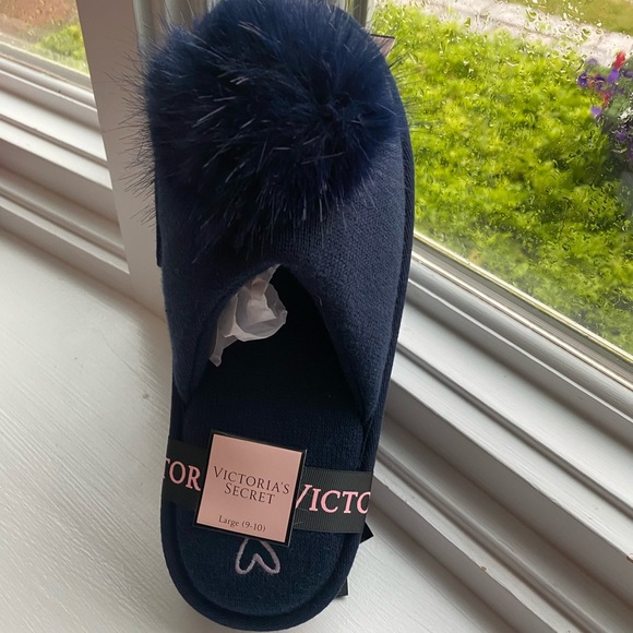 Victoria's Secret Shoes - Victoria Secret Slippers Navy size large 9-10